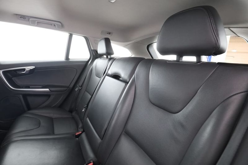 Volvo V60 bild 15