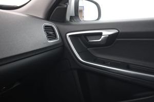 Volvo V60 bild 30