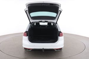 Volkswagen Passat bild 17