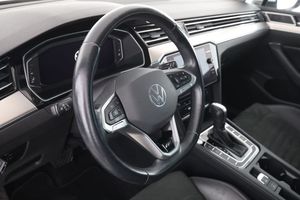 Volkswagen Passat bild 12