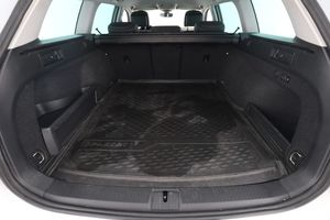 Volkswagen Passat bild 18