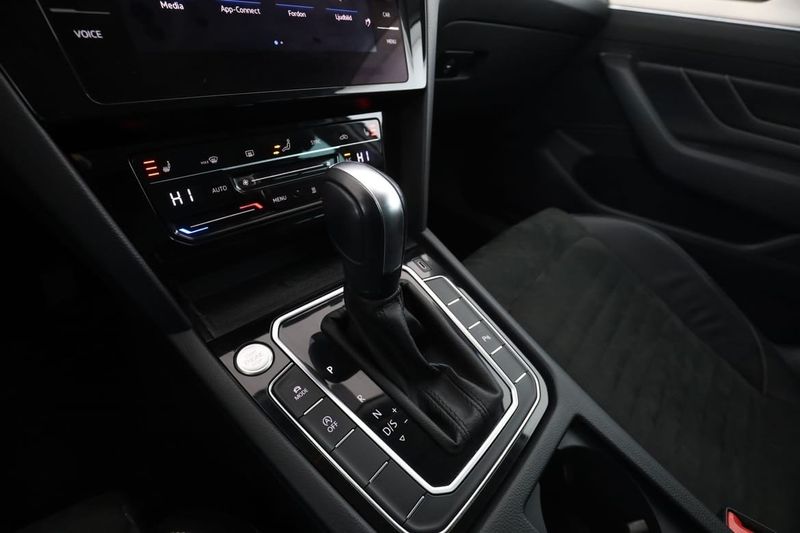 Volkswagen Passat bild 26