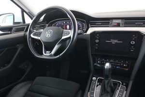 Volkswagen Passat bild 14