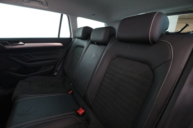 Volkswagen Passat bild 15