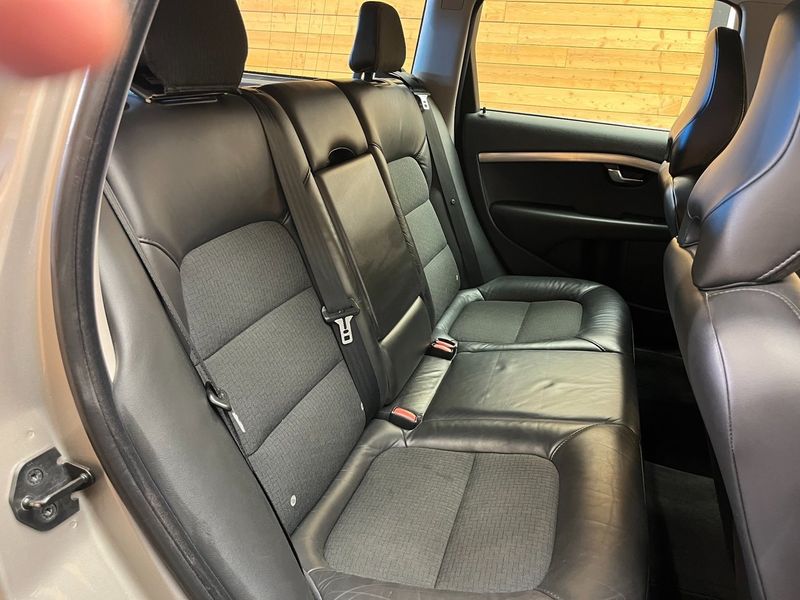 Volvo V70 bild 16
