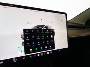 Tesla Model 3 bild 16
