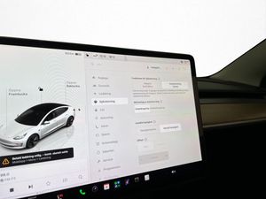 Tesla Model 3 bild 20
