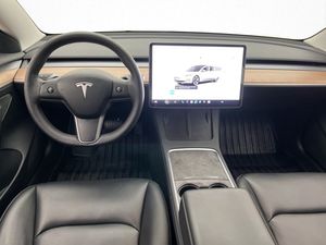 Tesla Model 3 bild 13