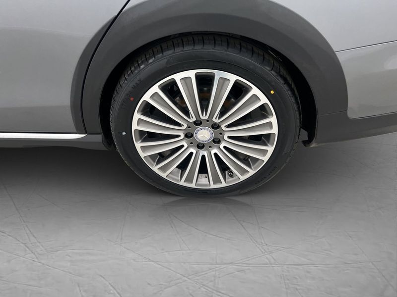 Mercedes E220 bild 32