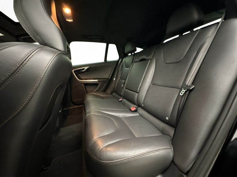 Volvo V60 bild 30