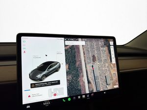 Tesla Model 3 bild 16