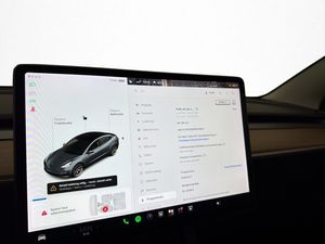 Tesla Model 3 bild 21