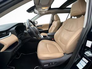 Toyota RAV4 bild 13
