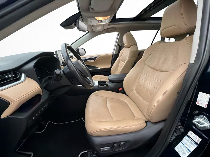 Toyota RAV4 bild 13