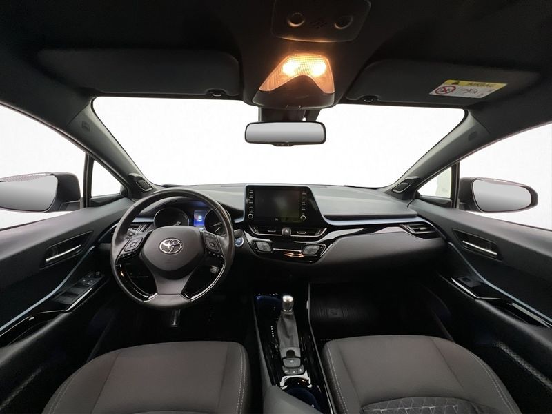 Toyota C-HR bild 12