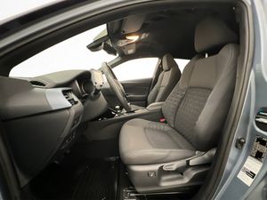 Toyota C-HR bild 11