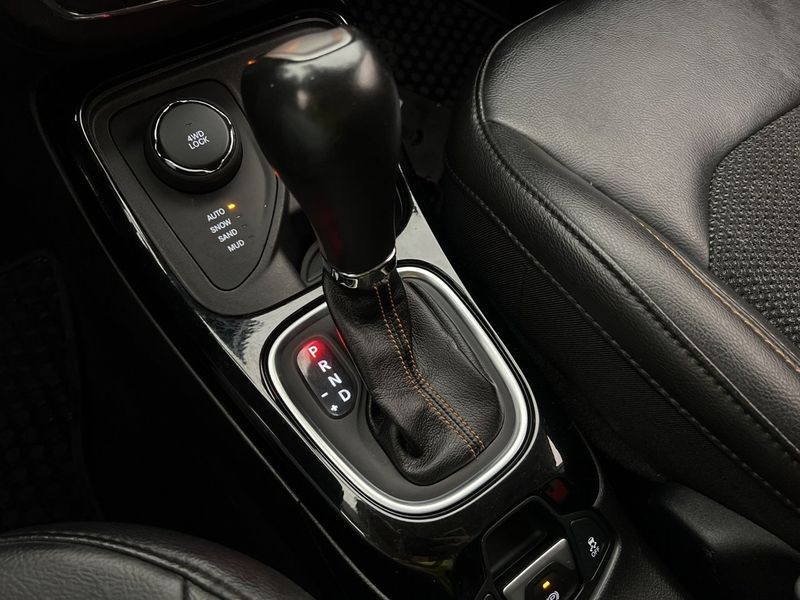 Jeep Compass bild 24