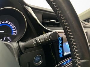 Toyota Auris bild 32