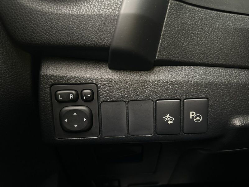 Toyota Auris bild 12