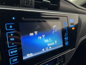 Toyota Auris bild 18