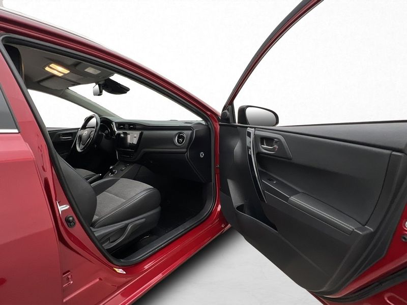 Toyota Auris bild 26