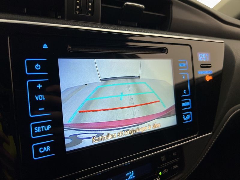 Toyota Auris bild 17
