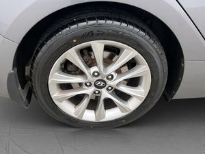 Hyundai i40 bild 28