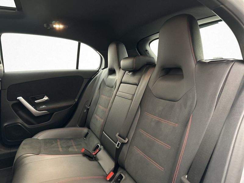 Mercedes A250 bild 32