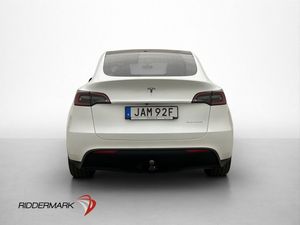 Tesla Model Y bild 8