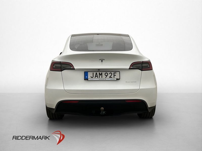 Tesla Model Y bild 8