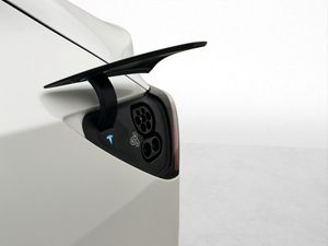 Tesla Model Y bild 14