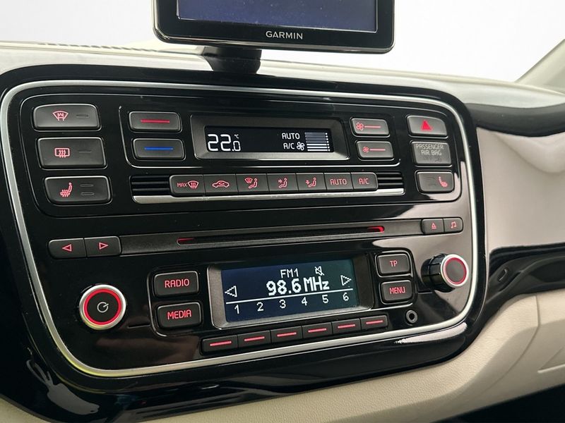 Volkswagen E-UP bild 21