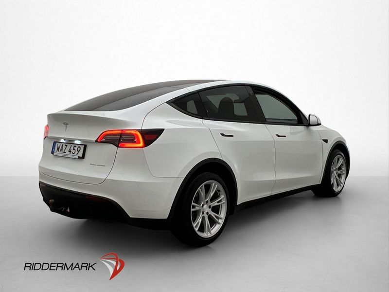 Tesla Model Y bild 8