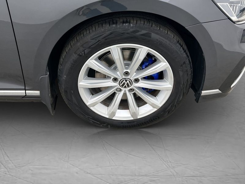 Volkswagen Passat bild 32