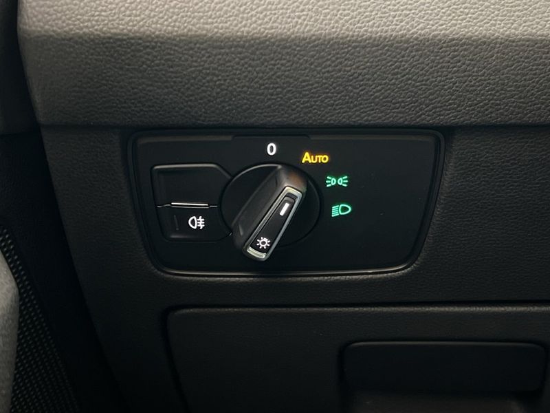 Volkswagen Passat bild 16