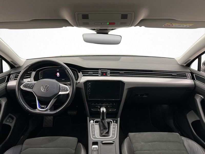 Volkswagen Passat bild 14