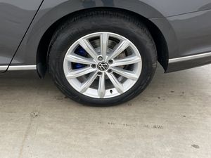 Volkswagen Passat bild 30