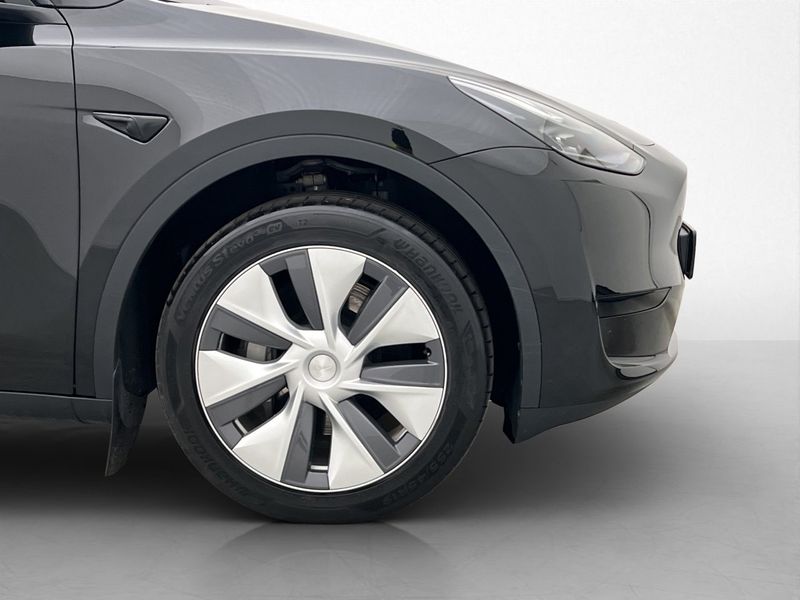 Tesla Model Y bild 36