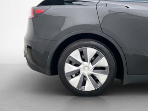 Tesla Model Y bild 35