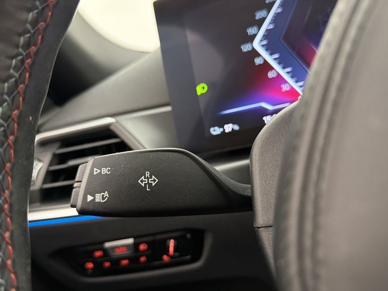 BMW i4 bild 20