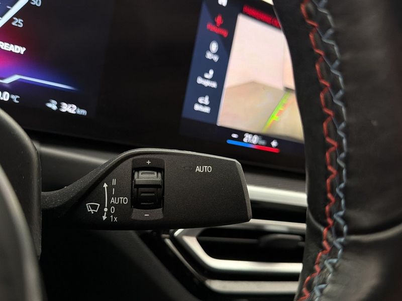 BMW i4 bild 24