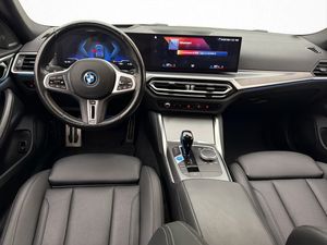 BMW i4 bild 19
