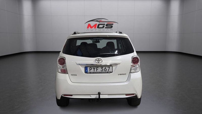 Toyota Verso bild 5