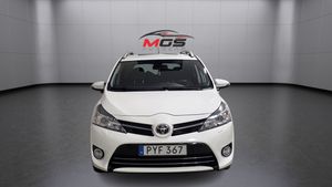 Toyota Verso bild 6