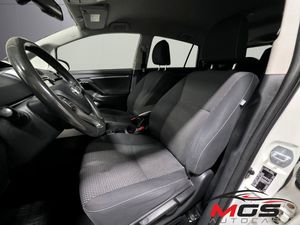 Toyota Verso bild 16