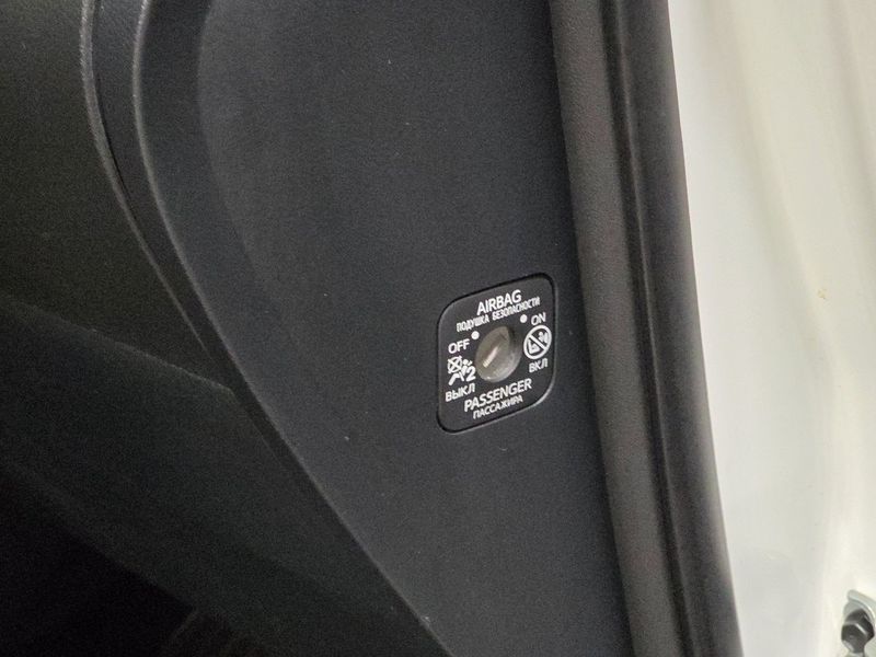 Toyota Verso bild 20