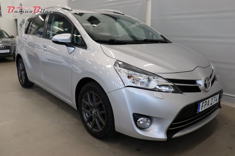 Toyota Verso bild 7