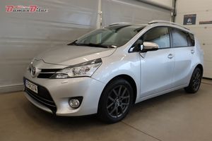 Toyota Verso bild 1