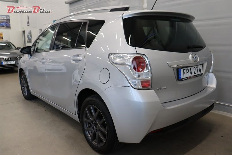 Toyota Verso bild 3