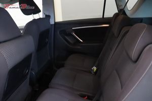Toyota Verso bild 12